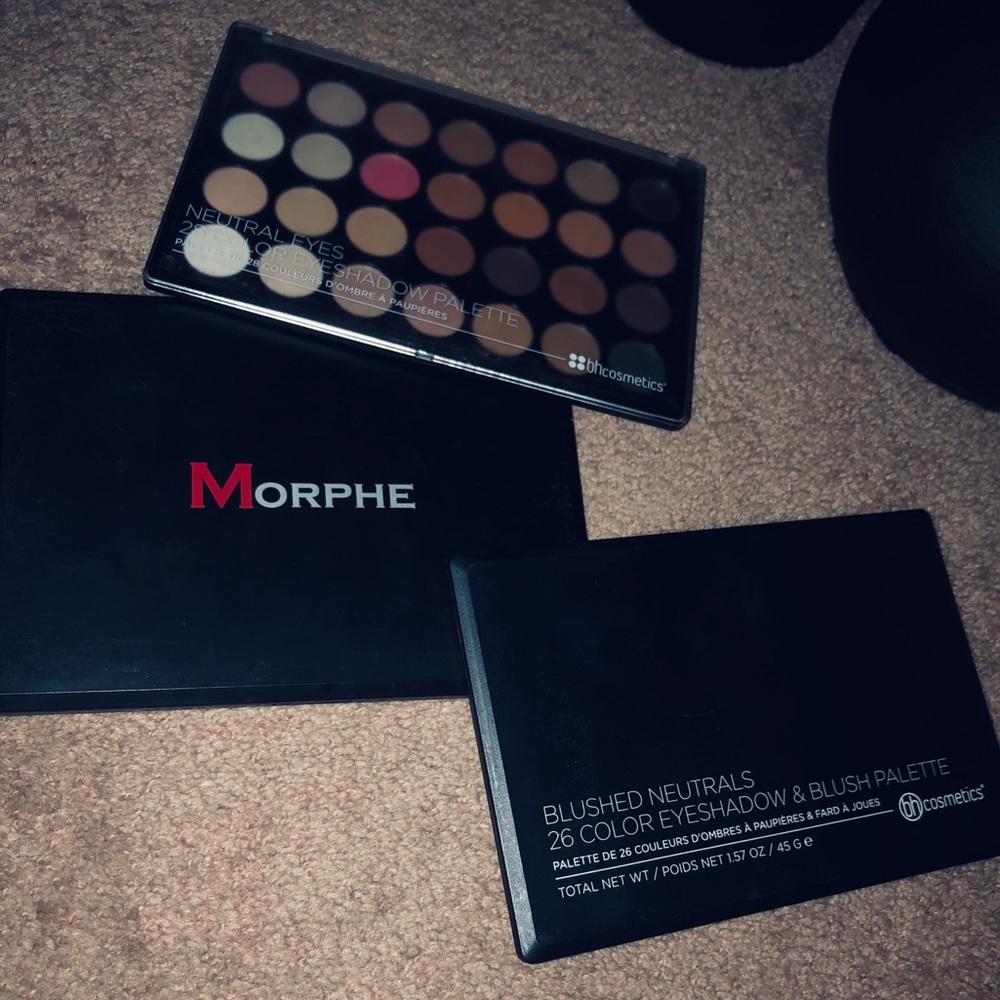 3  Eyeshadow Pallets!!!! 🎉♥️